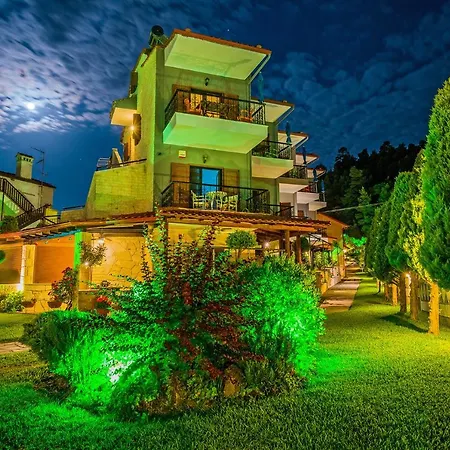 Akrathos Apartament *